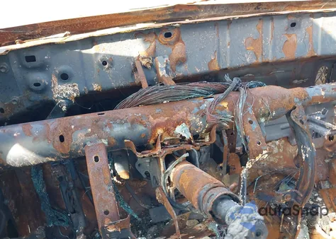 2014 Toyota Tacoma z USA, uszkodzony, nr VIN 5TFNX4CN2EX034732